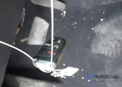 2023 Dodge Challenger Sxt z USA, uszkodzony, nr VIN 2C3CDZAG0PH566607